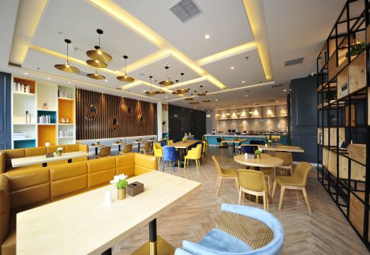 Magnotel (Wulian Jiefang Road) Hotel Overview