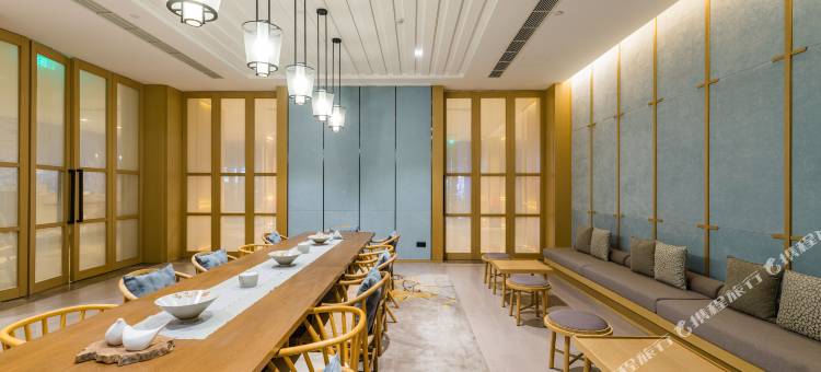 云和夜泊酒店(上海野生动物园店)图片