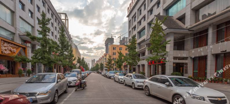 苏卡露主题酒店(宝鸡第五大道店)图片