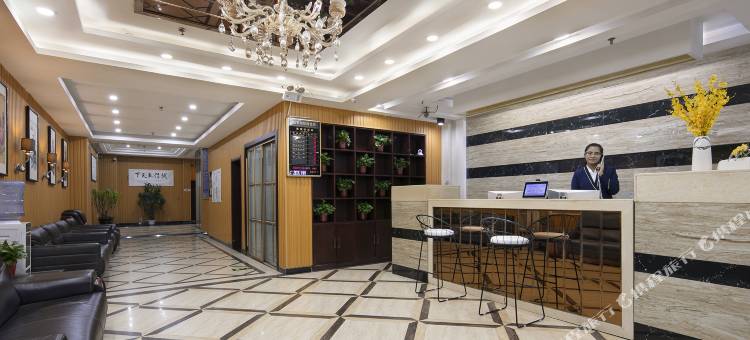 铂尔酒店(新郑国际机场店)图片