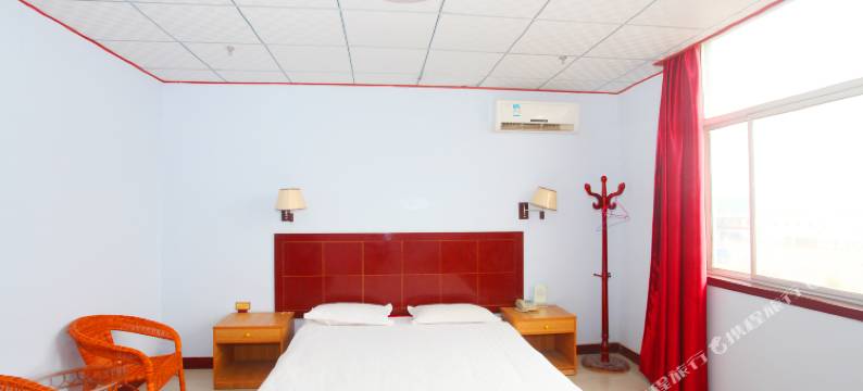 泸州煌冠时尚酒店图片