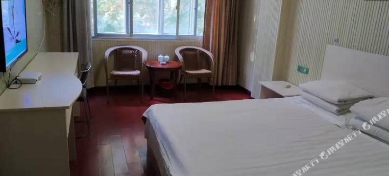 蒙阴由由宾馆图片