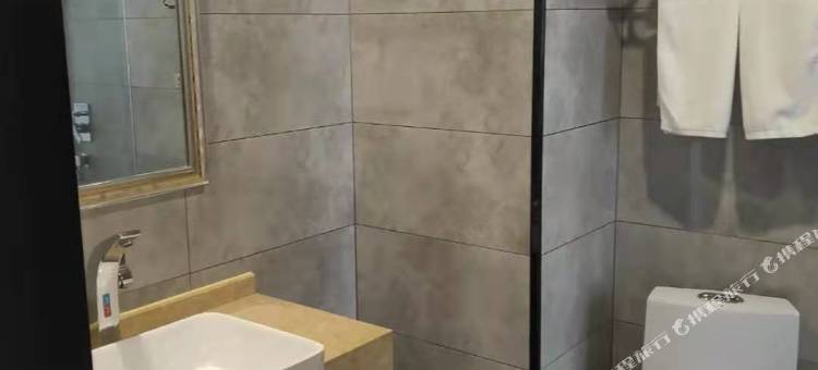 南苑e家plus酒店(宁波奥特莱斯机场店)图片