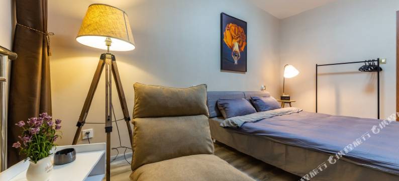 粘粘不粘公寓(靖远路分店)图片