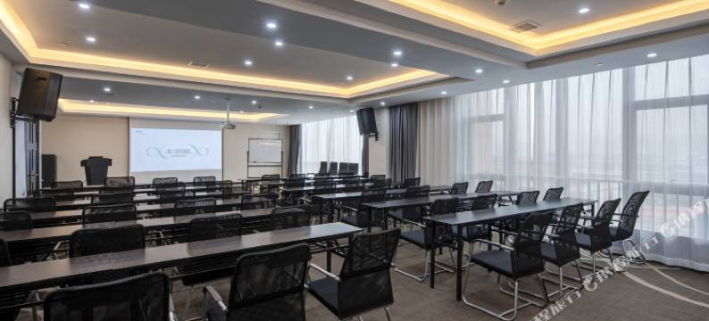 熙聚·爱优酒店图片