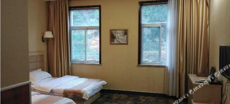 平顺通海山林居图片