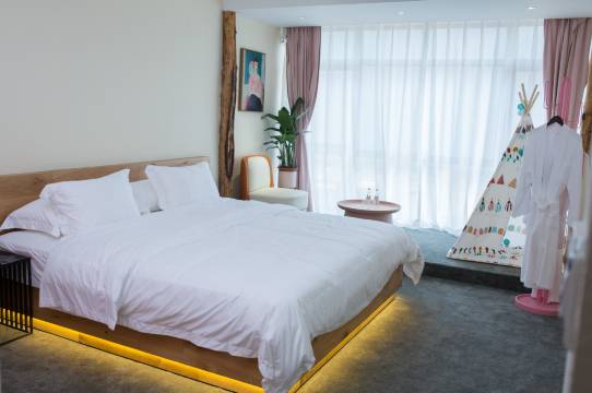 千岛湖戏湖民宿