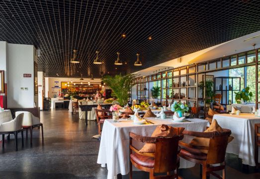 Hotel MoMc Beijing Hotel Overview