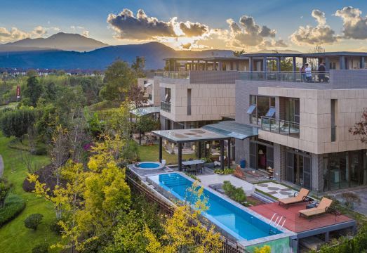 Time on the Cloud Hot Spring Holiday Home stay (Agile) over view