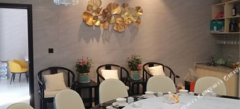 兴国雅致吉祥酒店(兴国翡翠广场店)图片