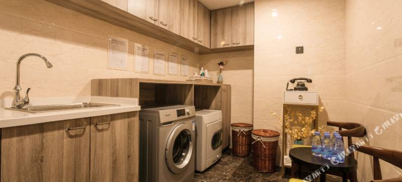 平凉兰朵酒店图片