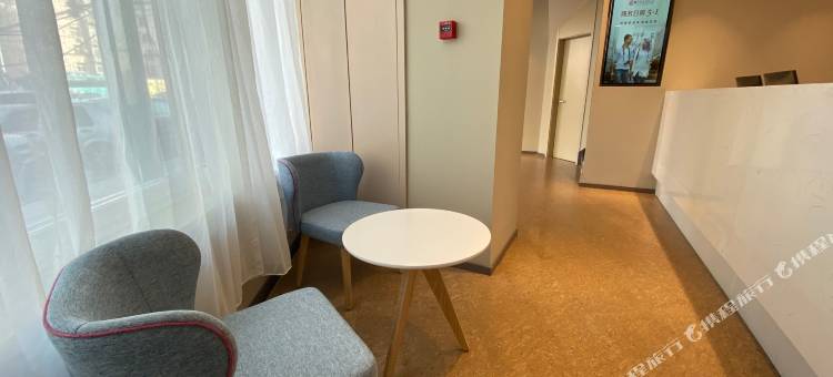 如家酒店·neo(大连瓦房店火车站店)图片