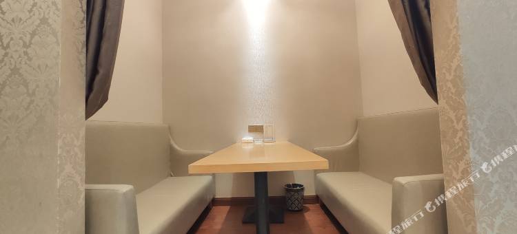维也纳酒店(阆中高铁站店)图片