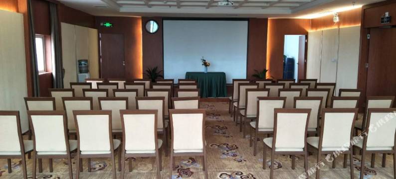 新余华瑞圣欧顿酒店图片