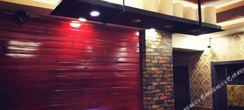 讷河一叶枫情主题宾馆图片