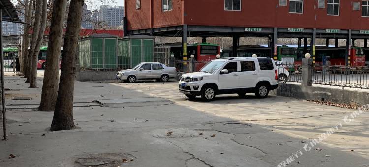 派酒店(石家庄火车站西广场店)图片