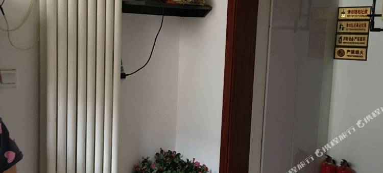 聚逸旅馆(大连博艺西园店)图片