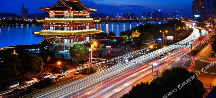 长沙恒泰高空江景轻奢酒店图片