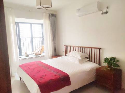 西双版纳夜色澜沧公寓