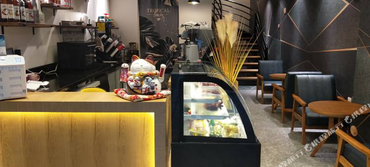 汕尾曼宁海滩度假公寓(保利金町湾店)图片