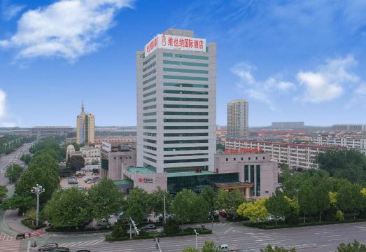 维也纳国际酒店（聊城东昌湖火车站高铁站店）外景图