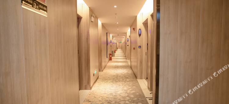 深圳兰朵酒店(灵芝地铁站店)图片