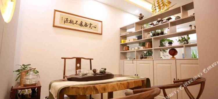 丹东碧水云熙客栈(丹东站鸭绿江断桥店)图片