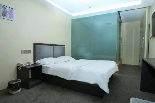 荥阳九上快捷民宿