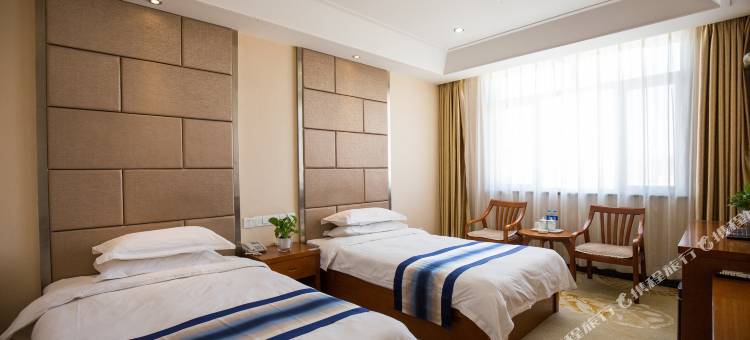 达尔曼酒店(武威火车站店)图片