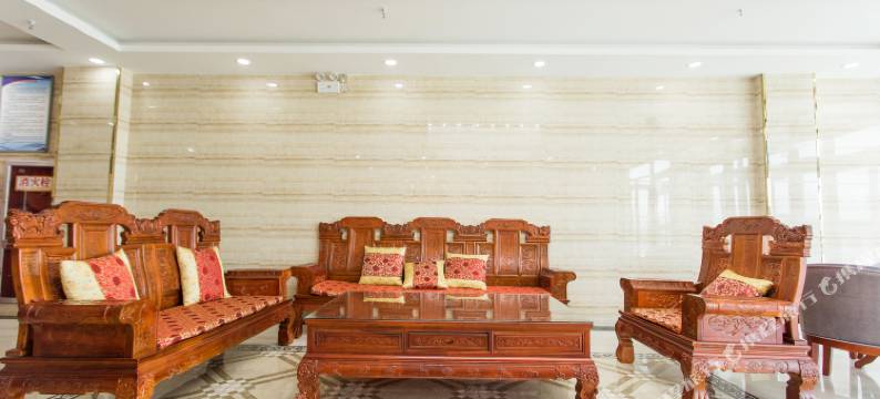 乌兰万豪大酒店(茶卡盐湖景区店)图片