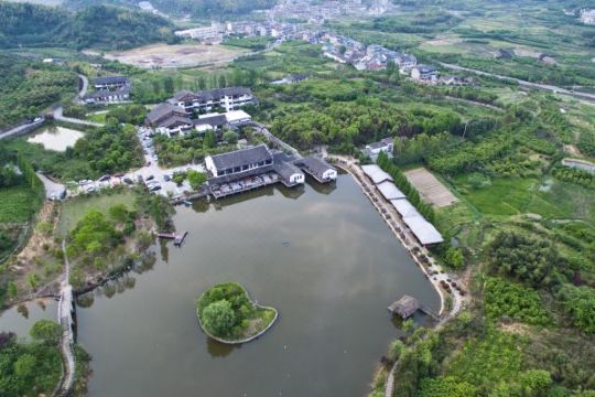 绍兴香湖山庄