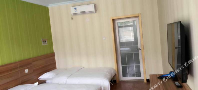 杨小艳民俗饭庄(雾灵西峰东极仙谷风景区店)图片