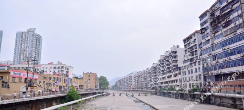 十堰金龙招待所图片