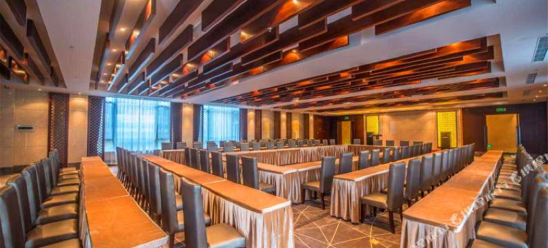 舟山桃花海贝沙滩大酒店图片