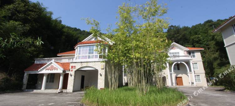 肇庆碧翠湖山泉度渡假村图片