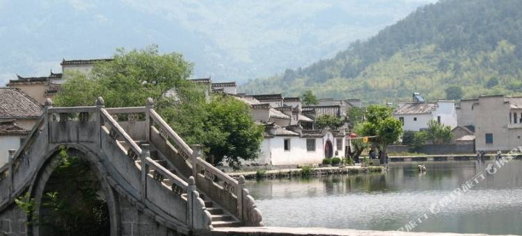 宏村顾驿·四合聽雨民宿图片