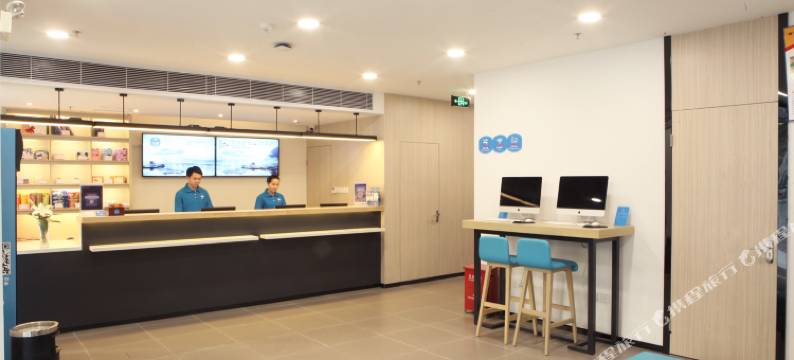 逸庭酒店(深圳宝安大道西乡地铁站店)图片