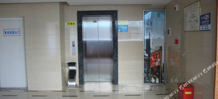 骏怡精选酒店(竹溪绿谷中央城店)图片