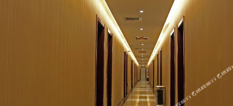 商南秦都商务酒店(客运站店)图片