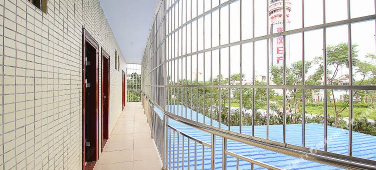 孪生姐妹旅馆(海口美兰机场店)图片