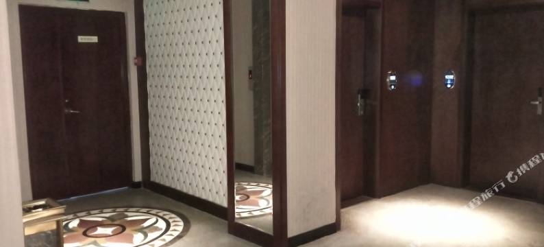 乐和商务酒店(贺州缤纷环球城店)图片