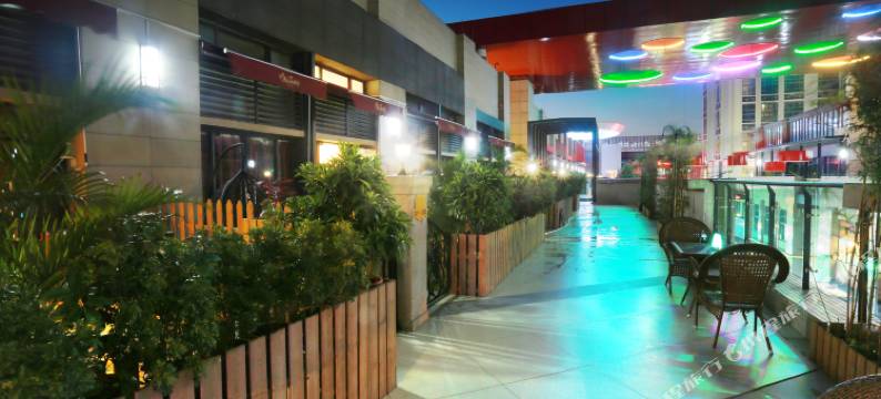 蜜度泰迪空中花园酒店(广州汉溪长隆地铁站店)图片