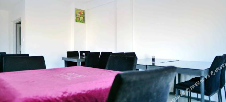 临汾云中屋酒店图片