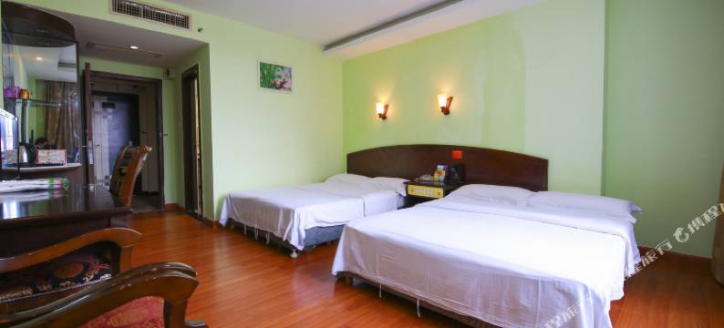 金泉宾馆(深圳龙城广场地铁站店)图片