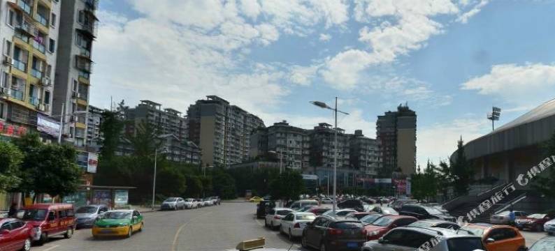 爱菲尔商务酒店(宜宾万达广场店)图片