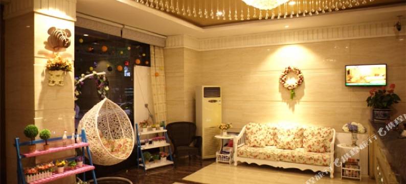 南昌TOP赣源电竞酒店图片