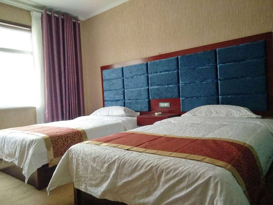 天泰宾馆(临泽站店)