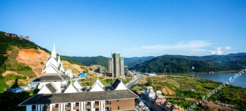 西双版纳沧江暮色望江度假酒店图片