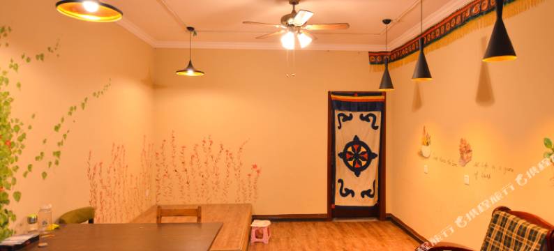 洛阳四海国际青年旅舍(洛阳火车站店)图片