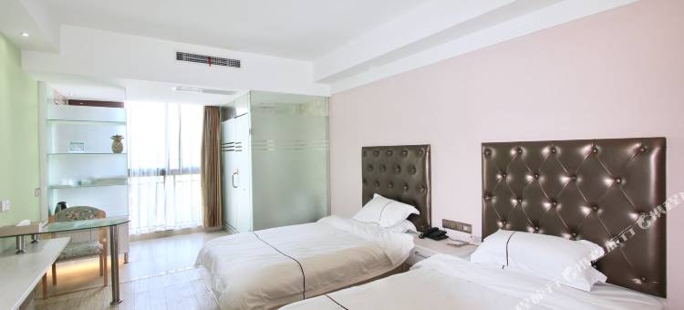 海宁亚邦主题酒店(盐仓汽车站店)图片